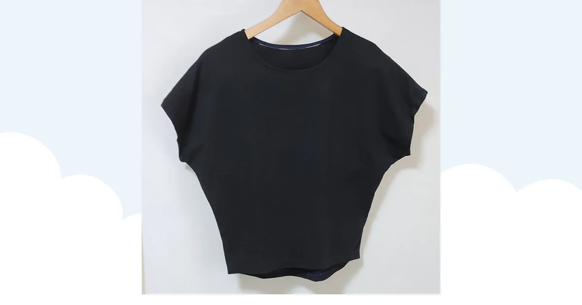 CUT&SEW「みんなのカットソー」から作った黒いドルマンTシャツ